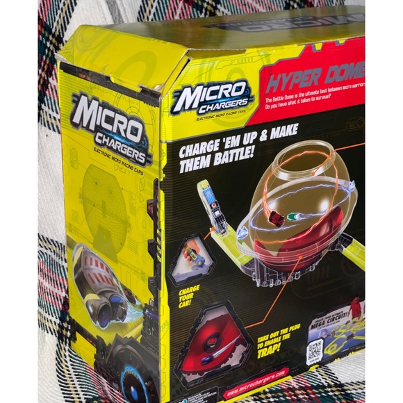 Rare Micro Chargers Hyper Dome (NIB) and Car Bundle! - Picture 3 of 9